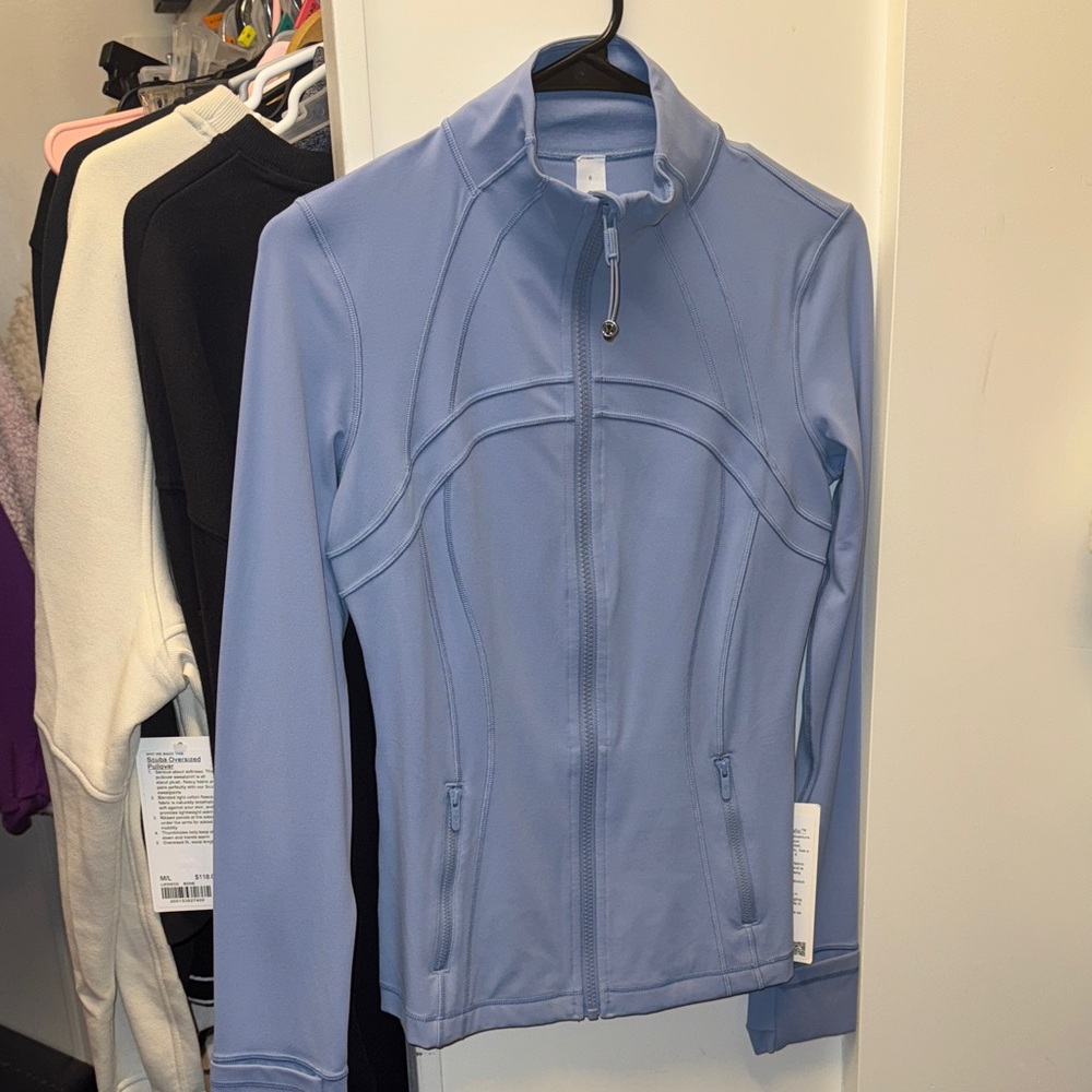 Blue willow define jacket